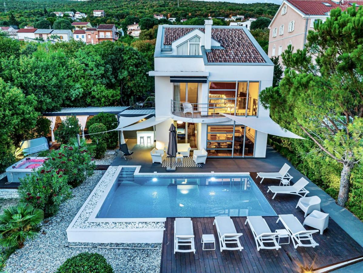 Villa Cd